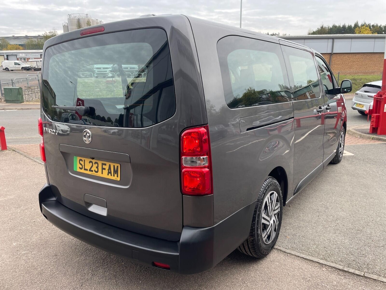Used Vauxhall Vivaro Life 2023 for sale - 76361324: Photo 5