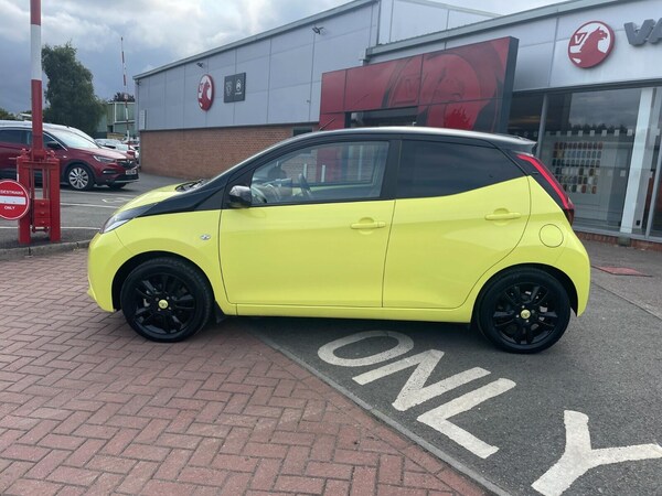 Used Toyota AYGO 2017 for sale - 75646242: Photo 10