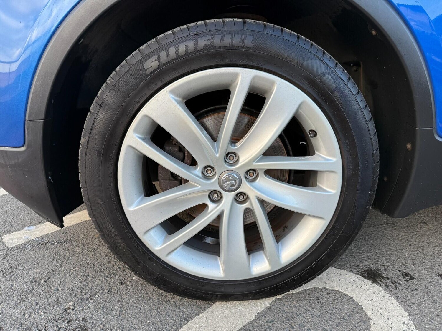 Vehicle 27