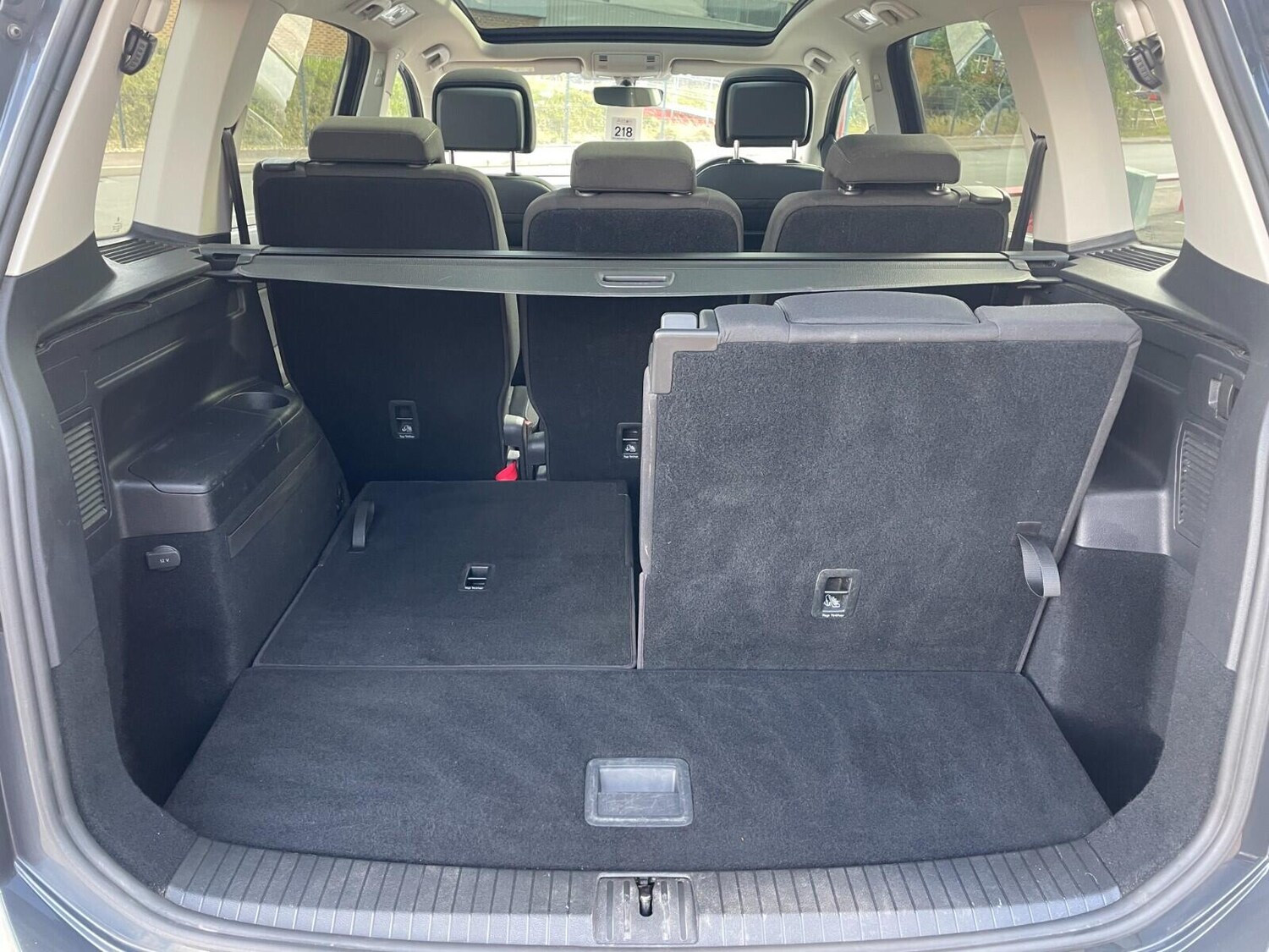 Used Volkswagen Touran 2018 for sale - 75979015: Photo 12