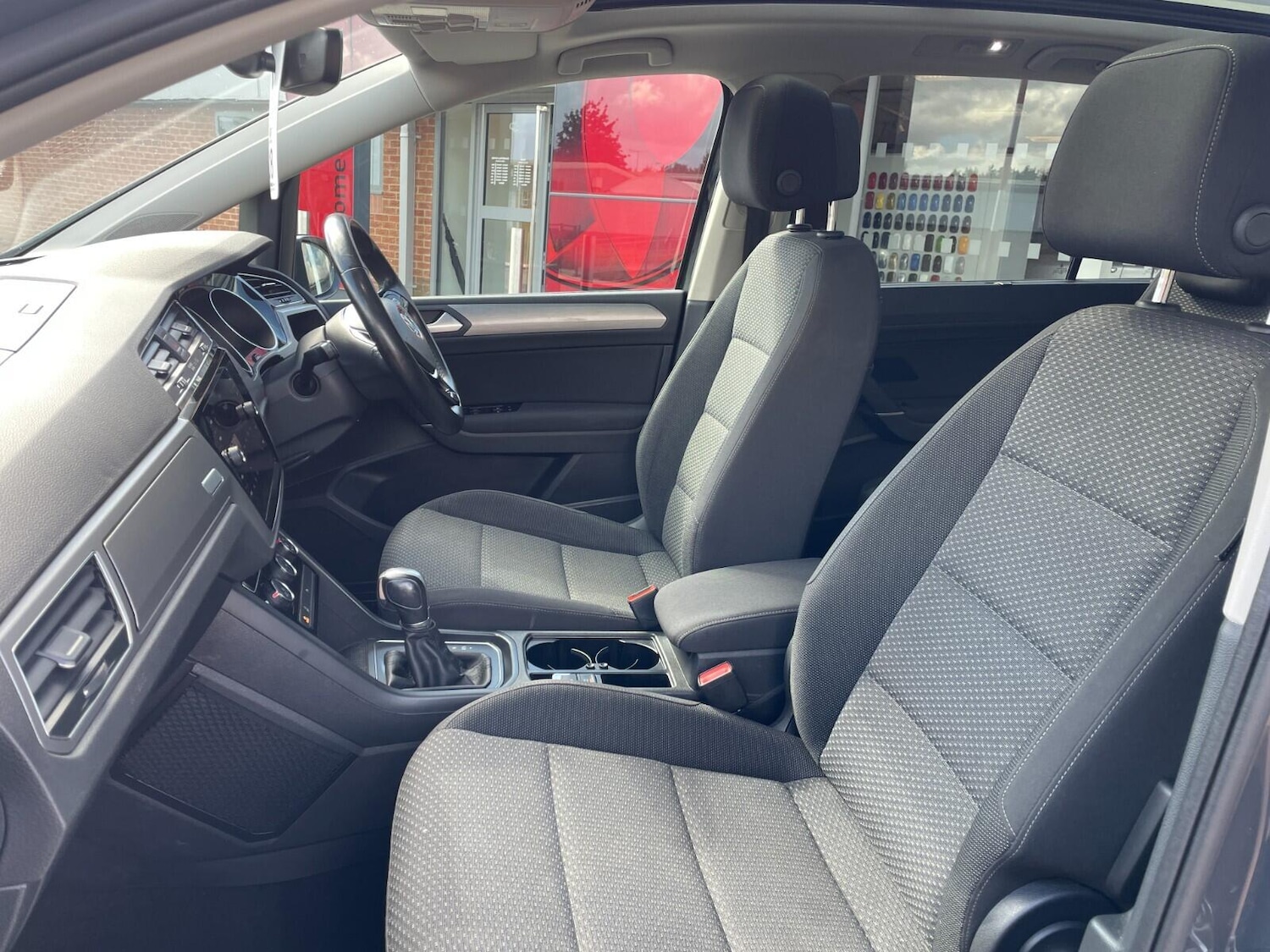 Used Volkswagen Touran 2018 for sale - 75979015: Photo 18