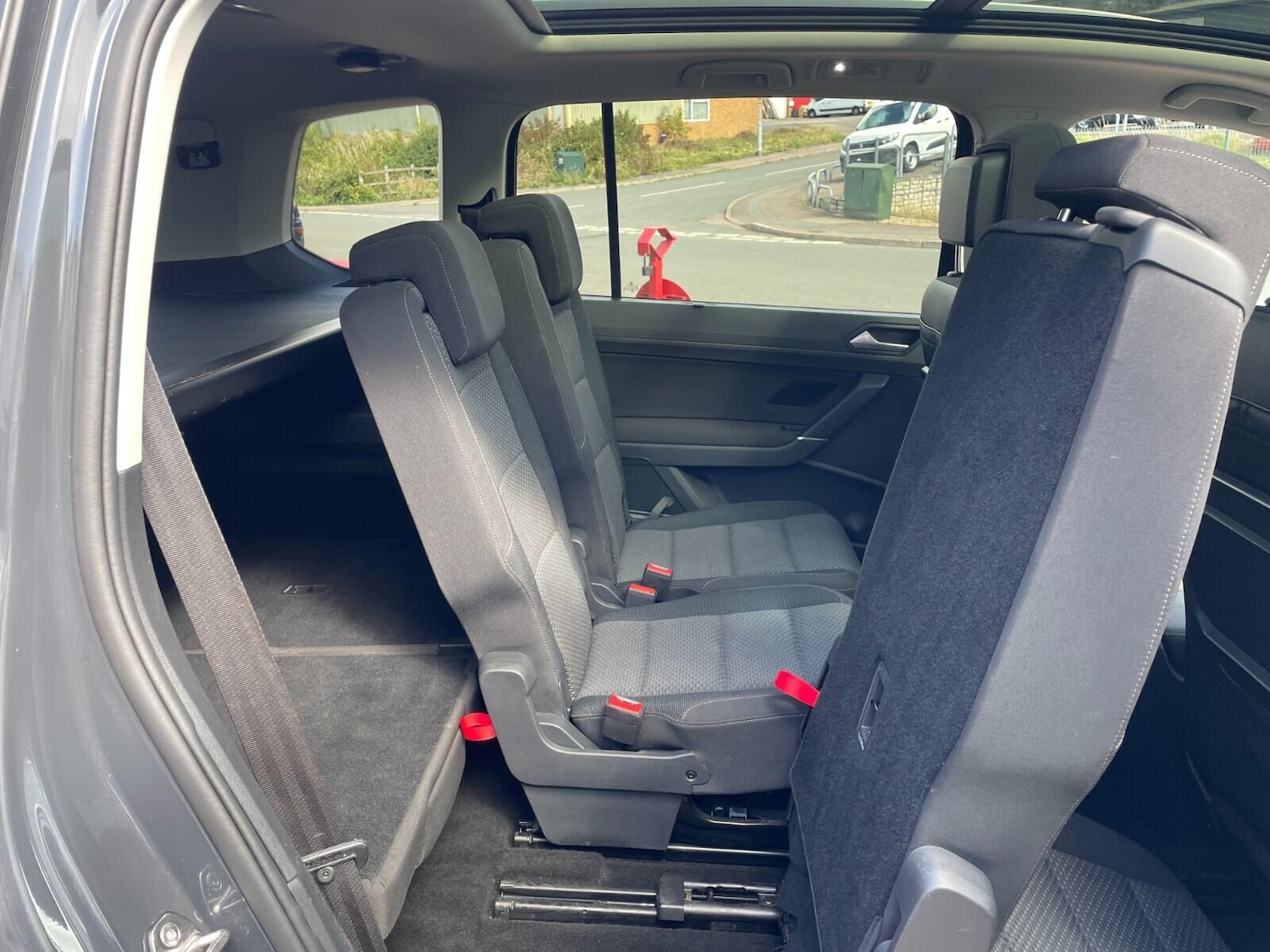 Used Volkswagen Touran 2018 for sale - 75979015: Photo 21