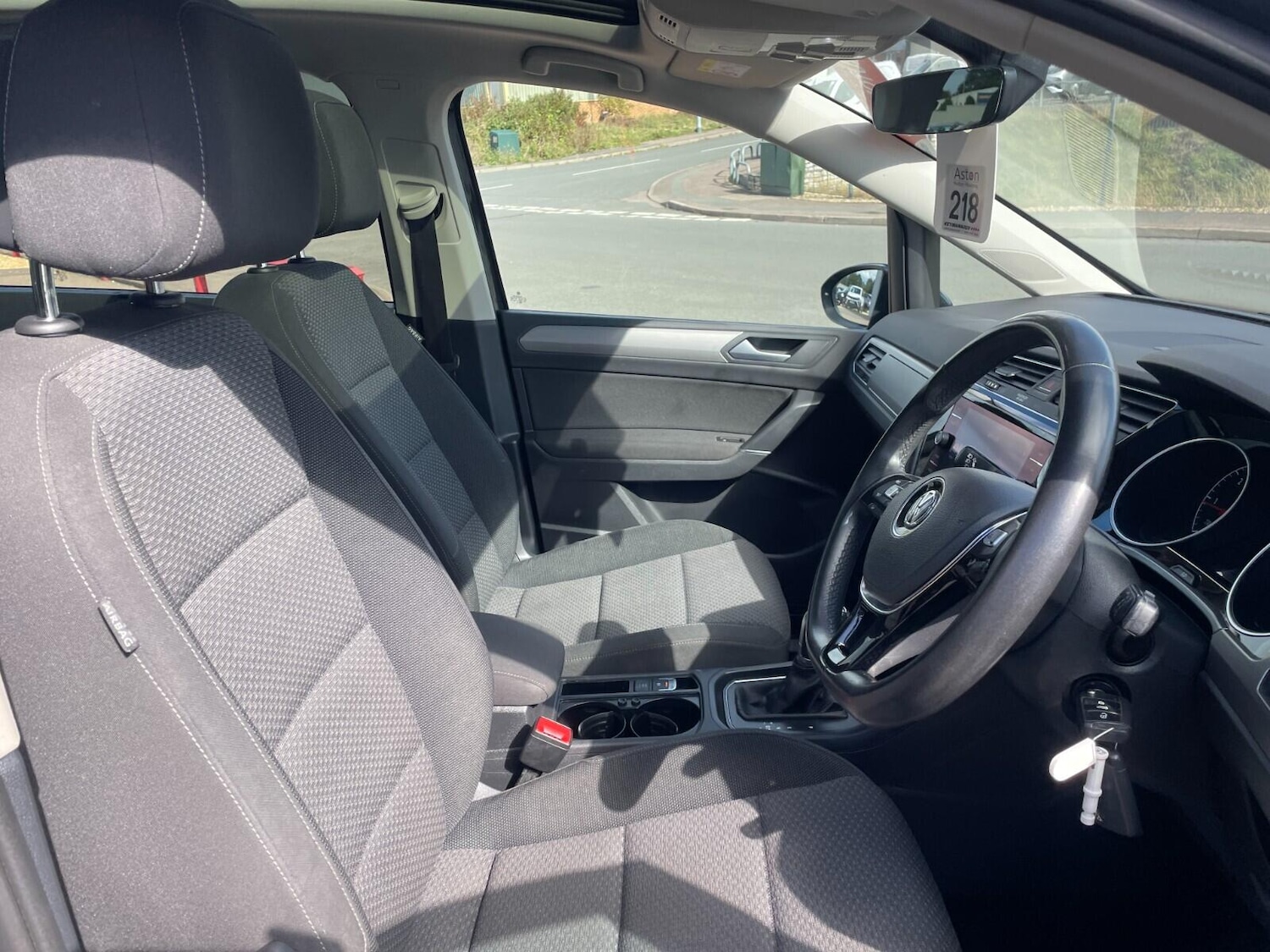 Used Volkswagen Touran 2018 for sale - 75979015: Photo 25
