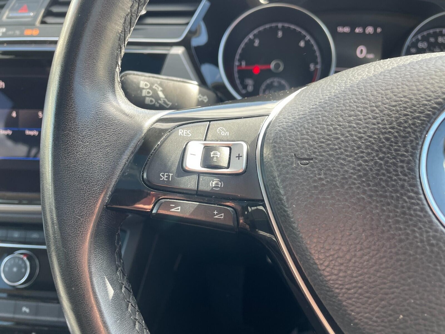 Used Volkswagen Touran 2018 for sale - 75979015: Photo 35