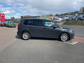 Used Volkswagen Touran 2018 for sale - 75979015: Photo 4