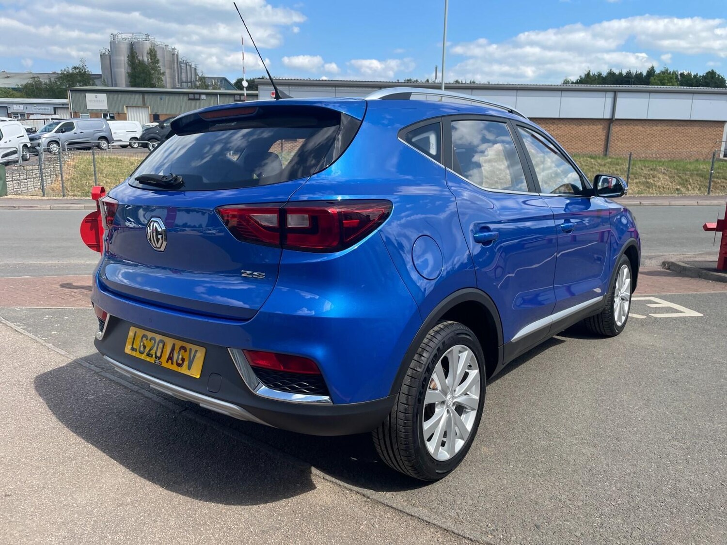 Vehicle 5