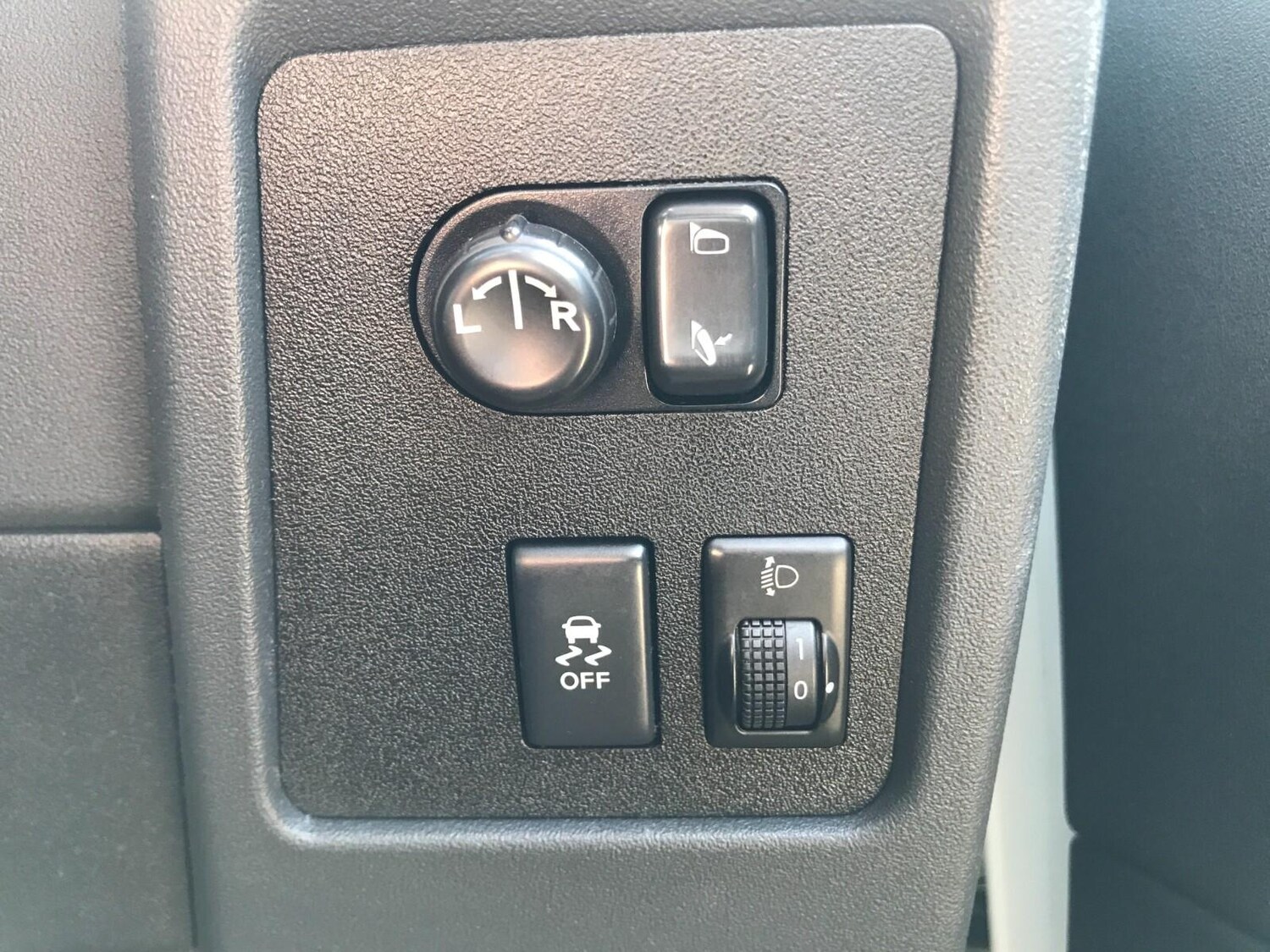 Vehicle 28