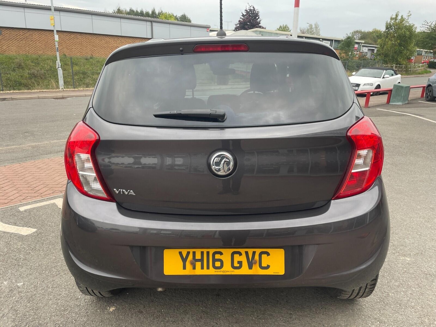 Used Vauxhall Viva 2016 for sale - 76166581: Photo 6