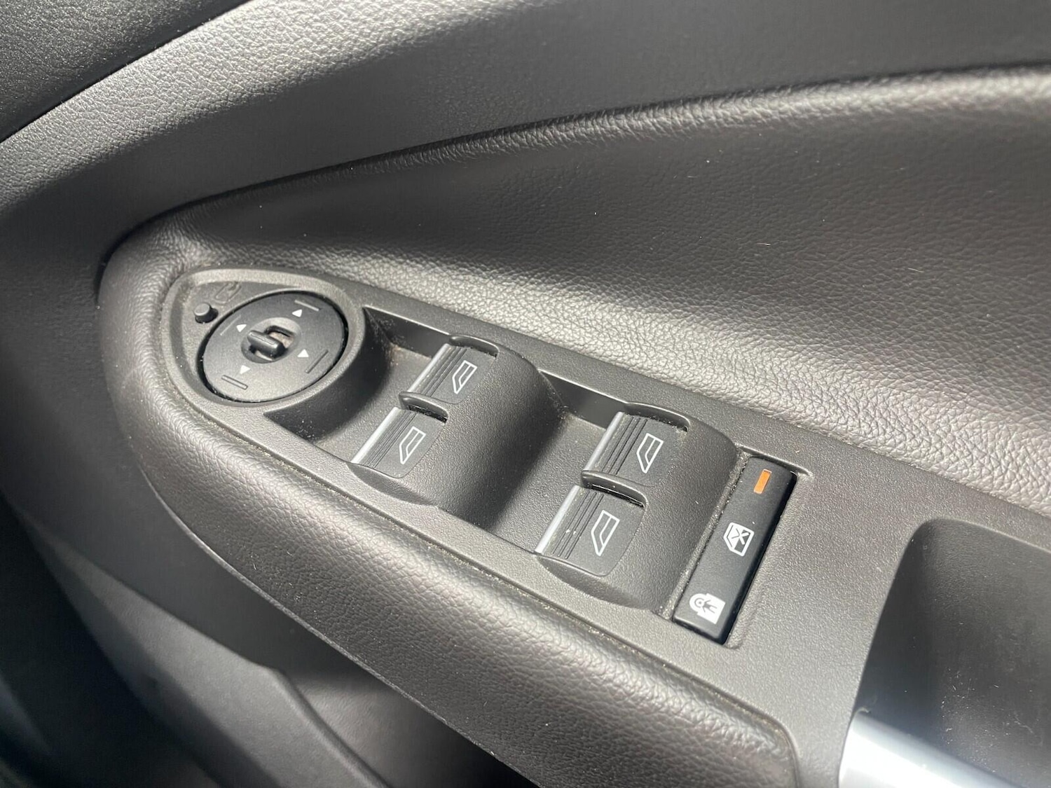 Used Ford Kuga 2015 for sale - 76013812: Photo 23