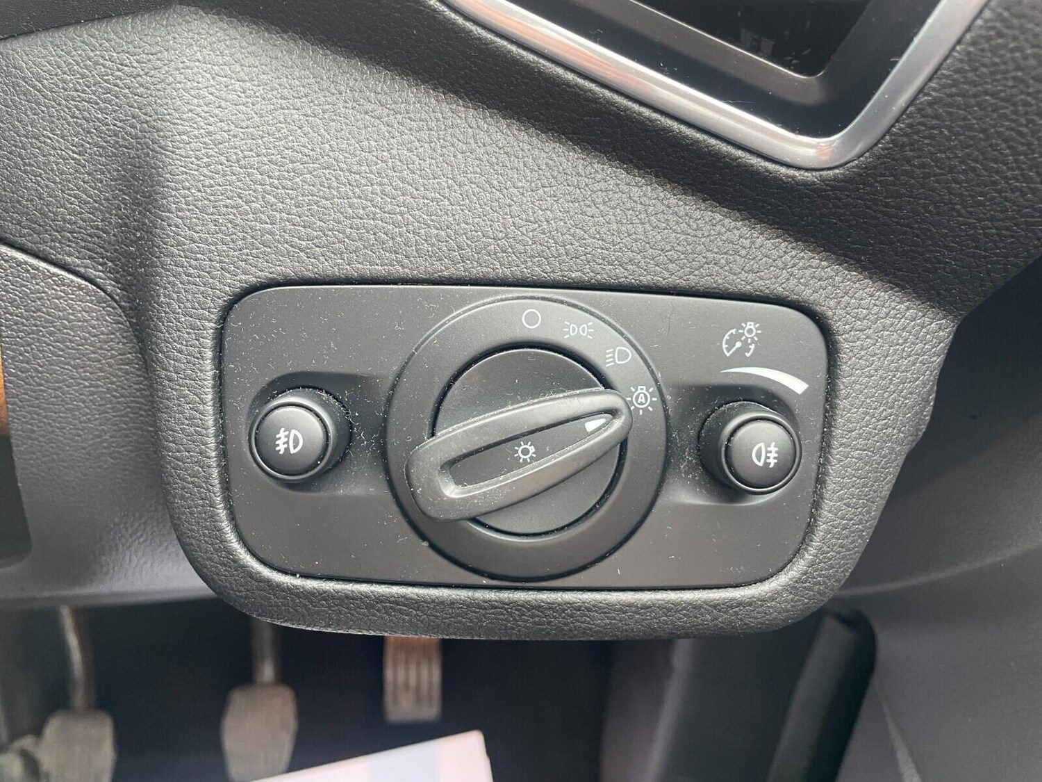 Used Ford Kuga 2015 for sale - 76013812: Photo 25