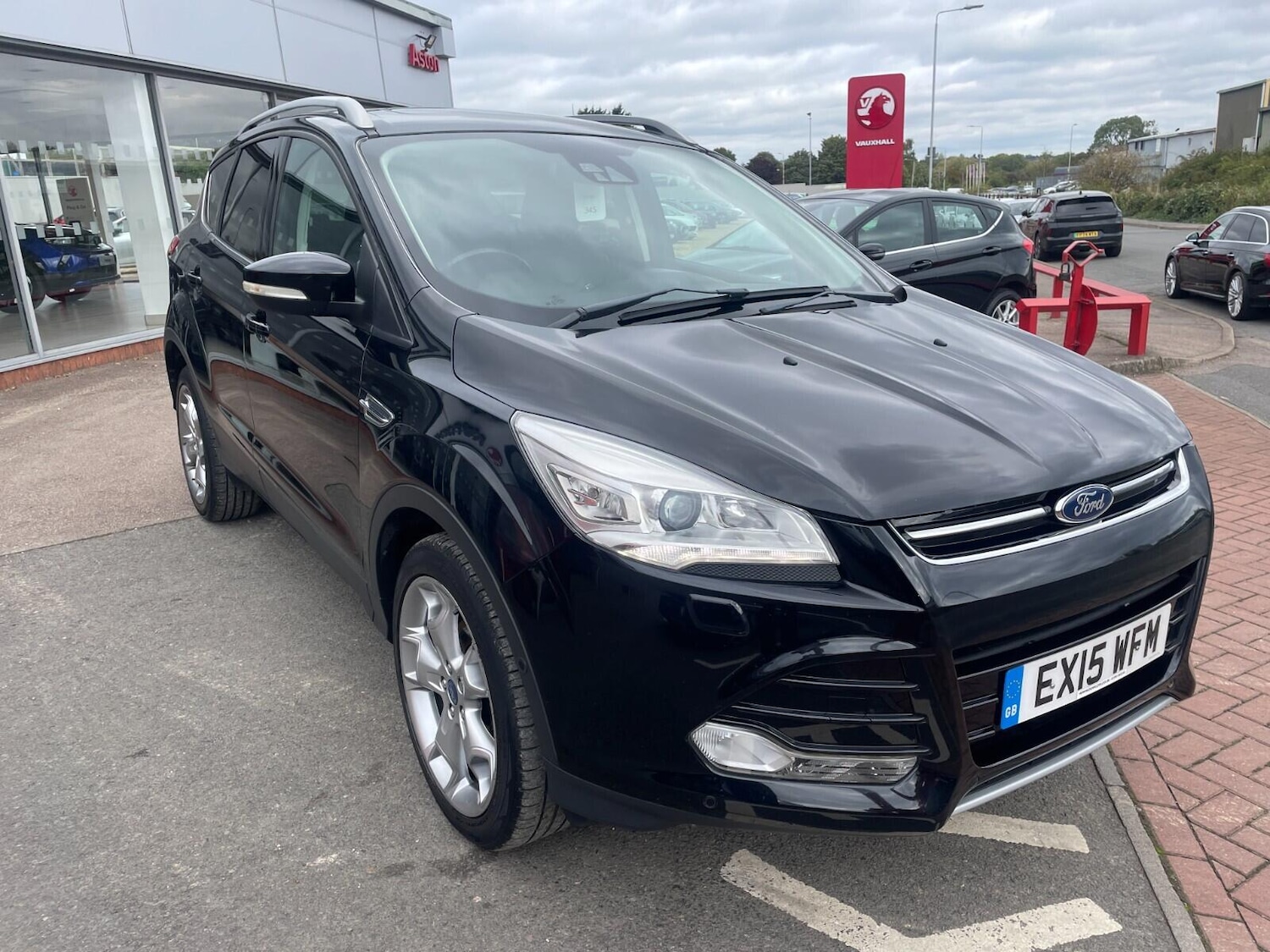 Used Ford Kuga 2015 for sale - 76013812: Photo 3