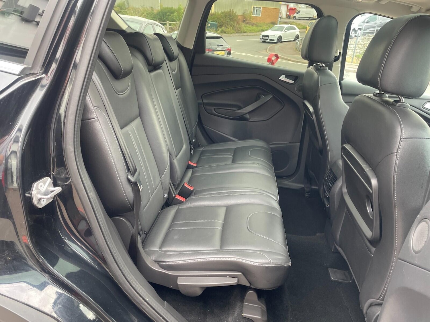 Used Ford Kuga 2015 for sale - 76013812: Photo 35