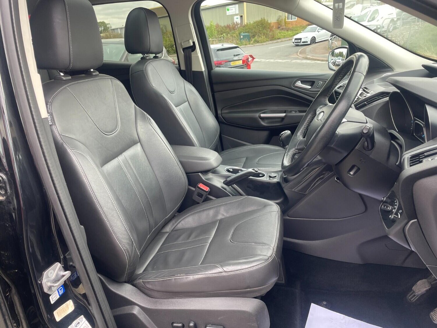 Used Ford Kuga 2015 for sale - 76013812: Photo 37