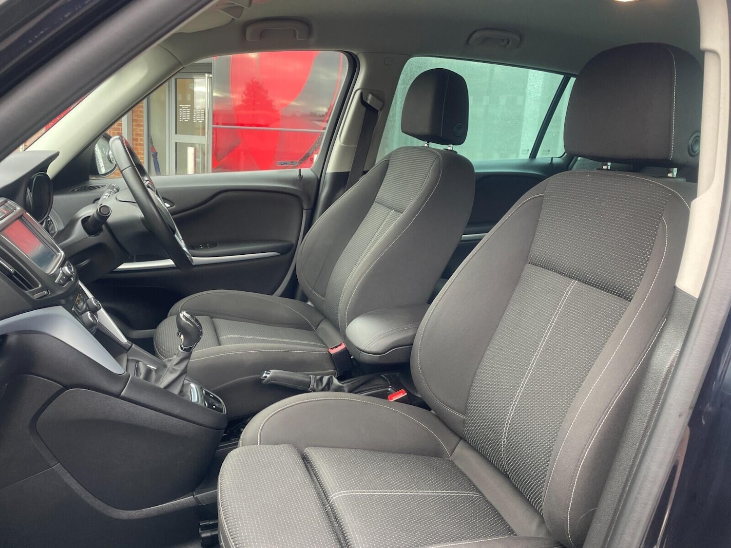 Used Vauxhall Zafira 2017 for sale - 76348826: Photo 14