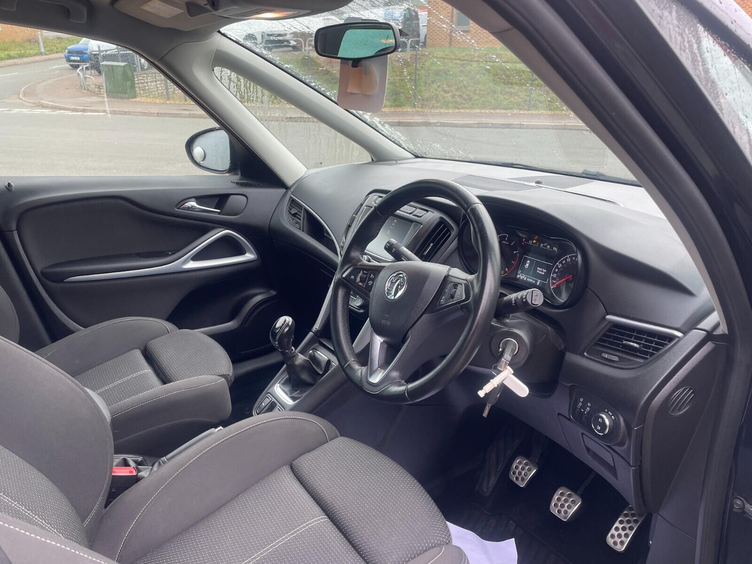 Used Vauxhall Zafira 2017 for sale - 76348826: Photo 18