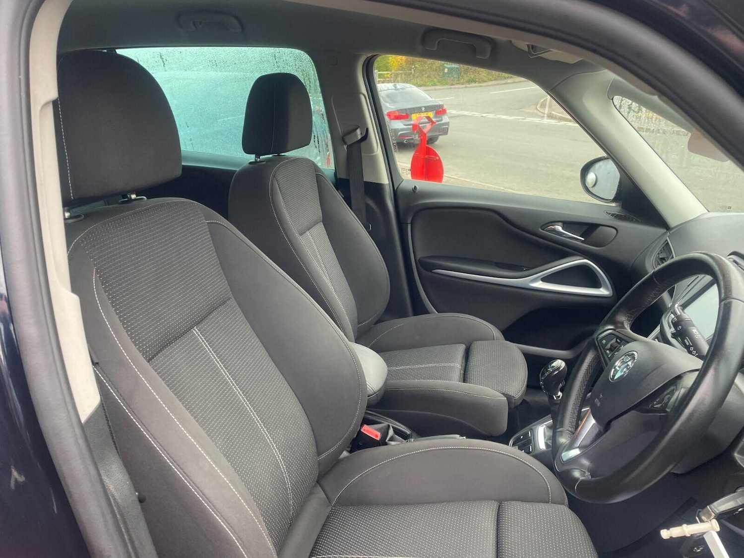 Used Vauxhall Zafira 2017 for sale - 76348826: Photo 19