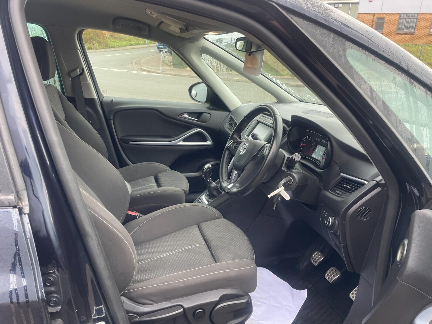 Used Vauxhall Zafira 2017 for sale - 76348826: Photo 20