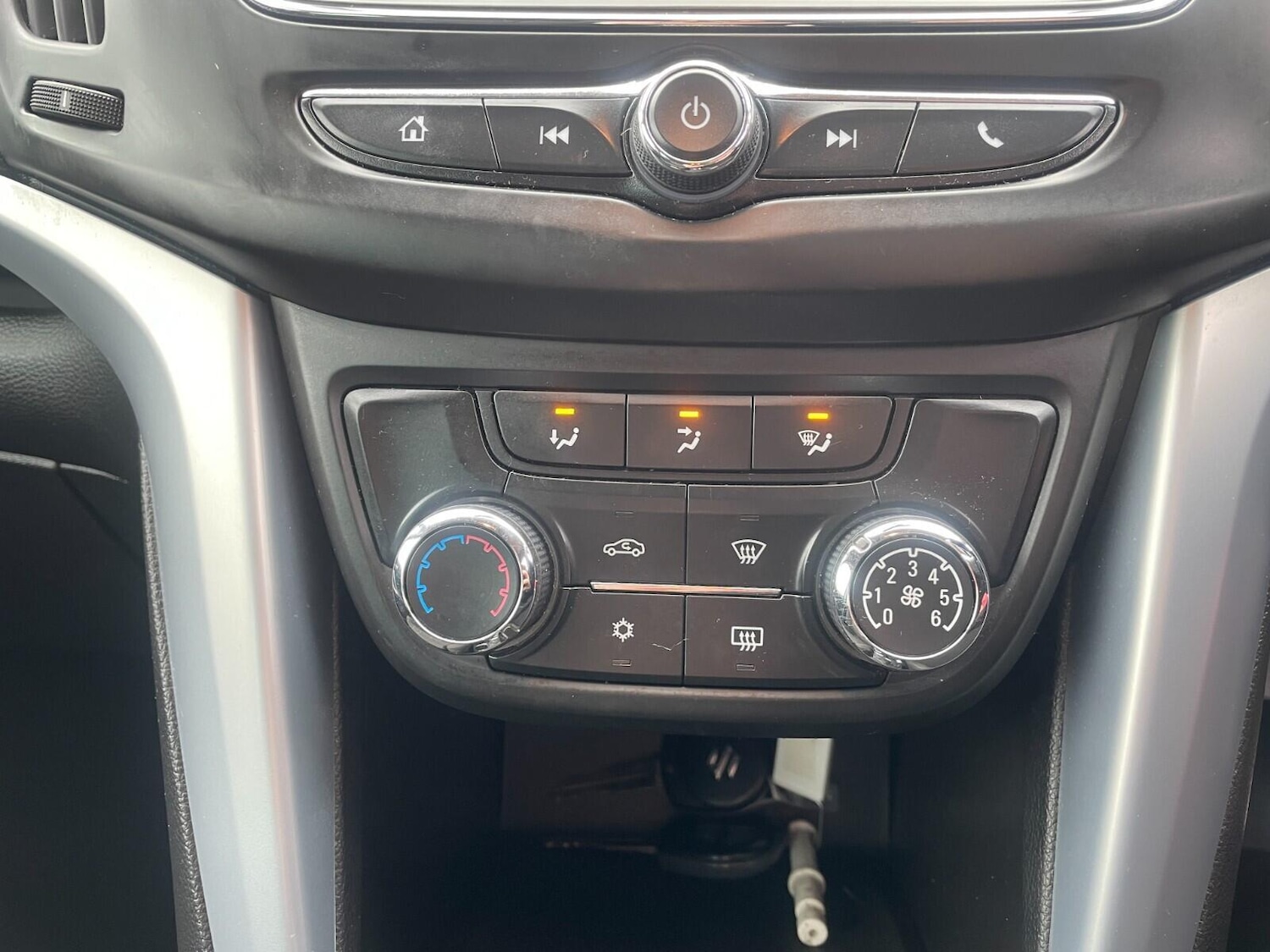 Used Vauxhall Zafira 2017 for sale - 76348826: Photo 26
