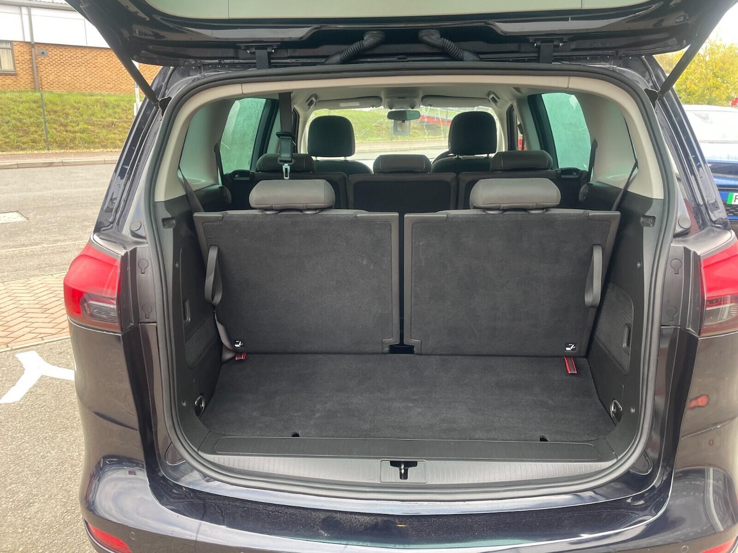 Used Vauxhall Zafira 2017 for sale - 76348826: Photo 9