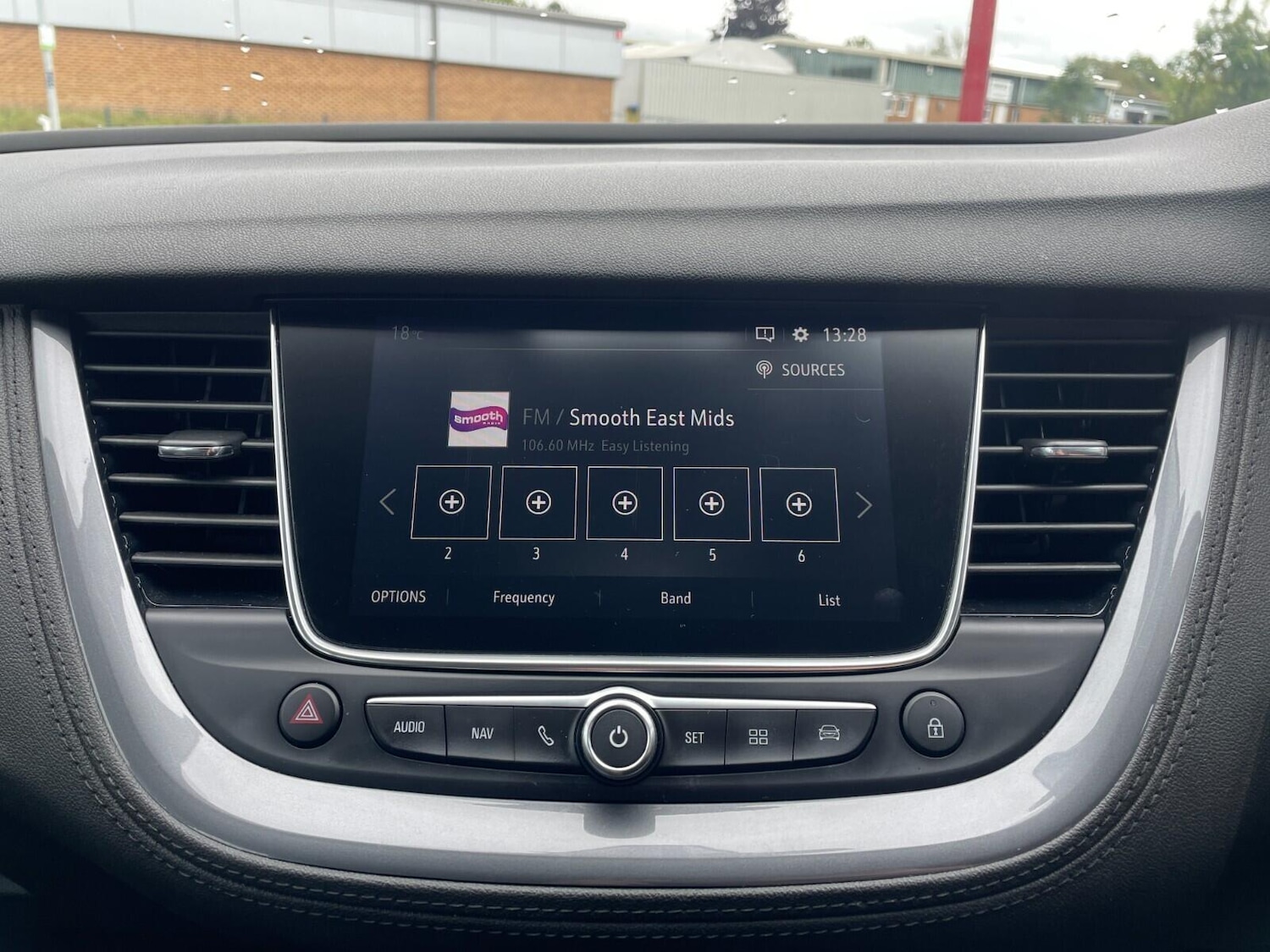 Used Vauxhall Grandland X 2019 for sale - 75990362: Photo 23