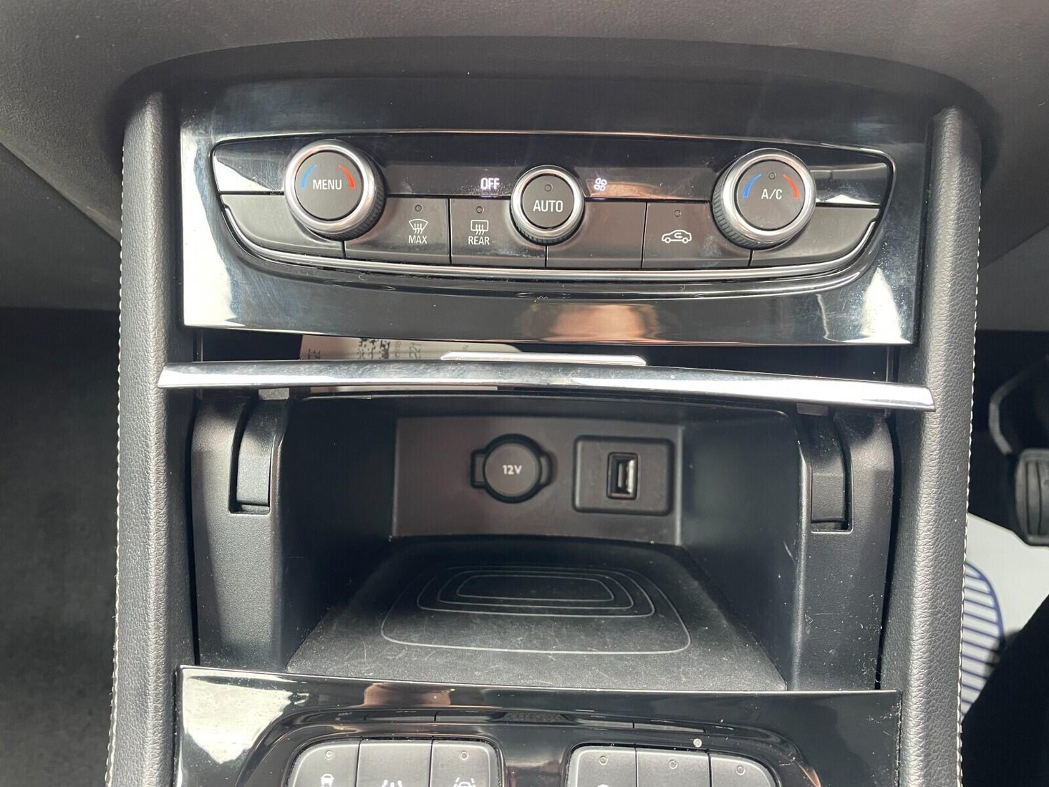 Used Vauxhall Grandland X 2019 for sale - 75990362: Photo 24
