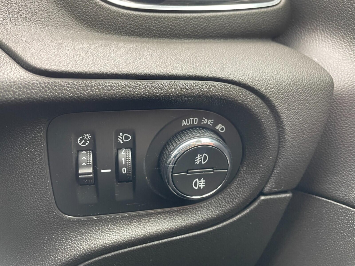 Used Vauxhall Grandland X 2019 for sale - 75990362: Photo 30