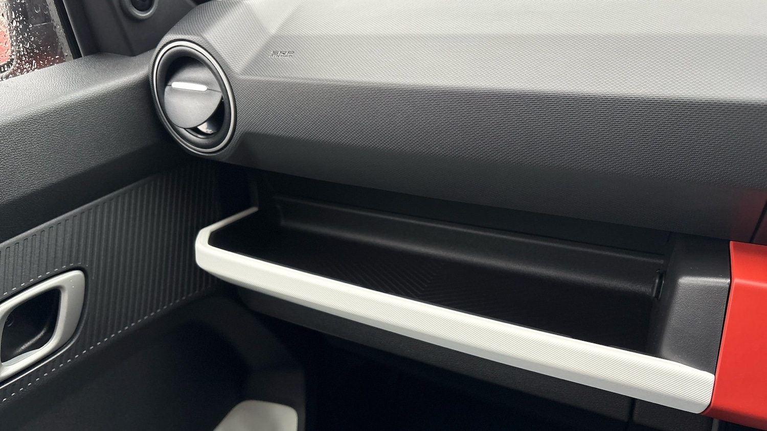 Used Dacia Spring 2025 for sale - 77159116: Photo 41