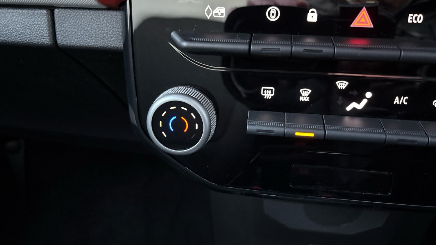 Used Dacia Spring 2025 for sale - 77159113: Photo 29