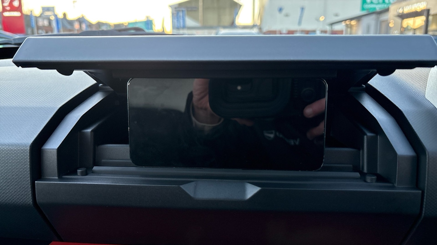 Used Dacia Spring 2025 for sale - 77159113: Photo 30