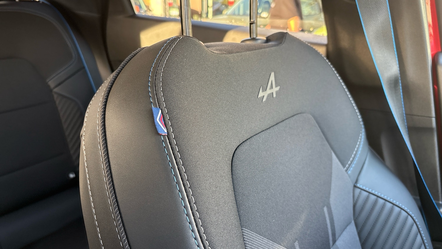 Used Renault Captur 2025 for sale - 76862240: Photo 35