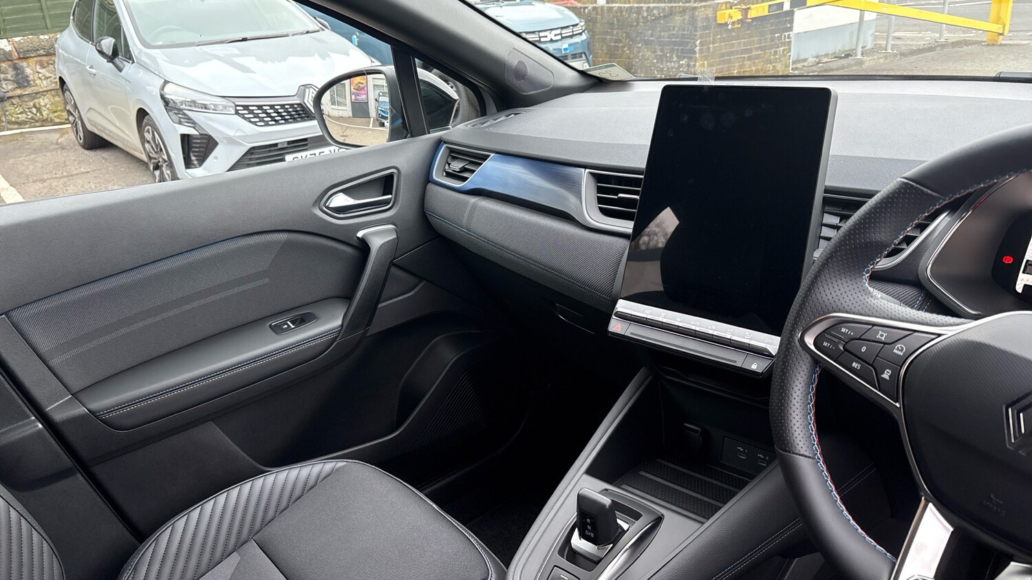 Used Renault Captur 2025 for sale - 77817880: Photo 14