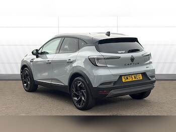 Used Renault Captur 2025 for sale - 77817880: Photo