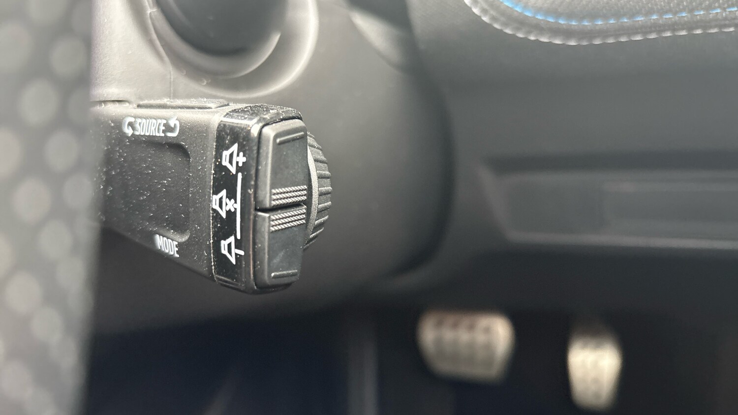 Used Renault Captur 2025 for sale - 77817880: Photo 30