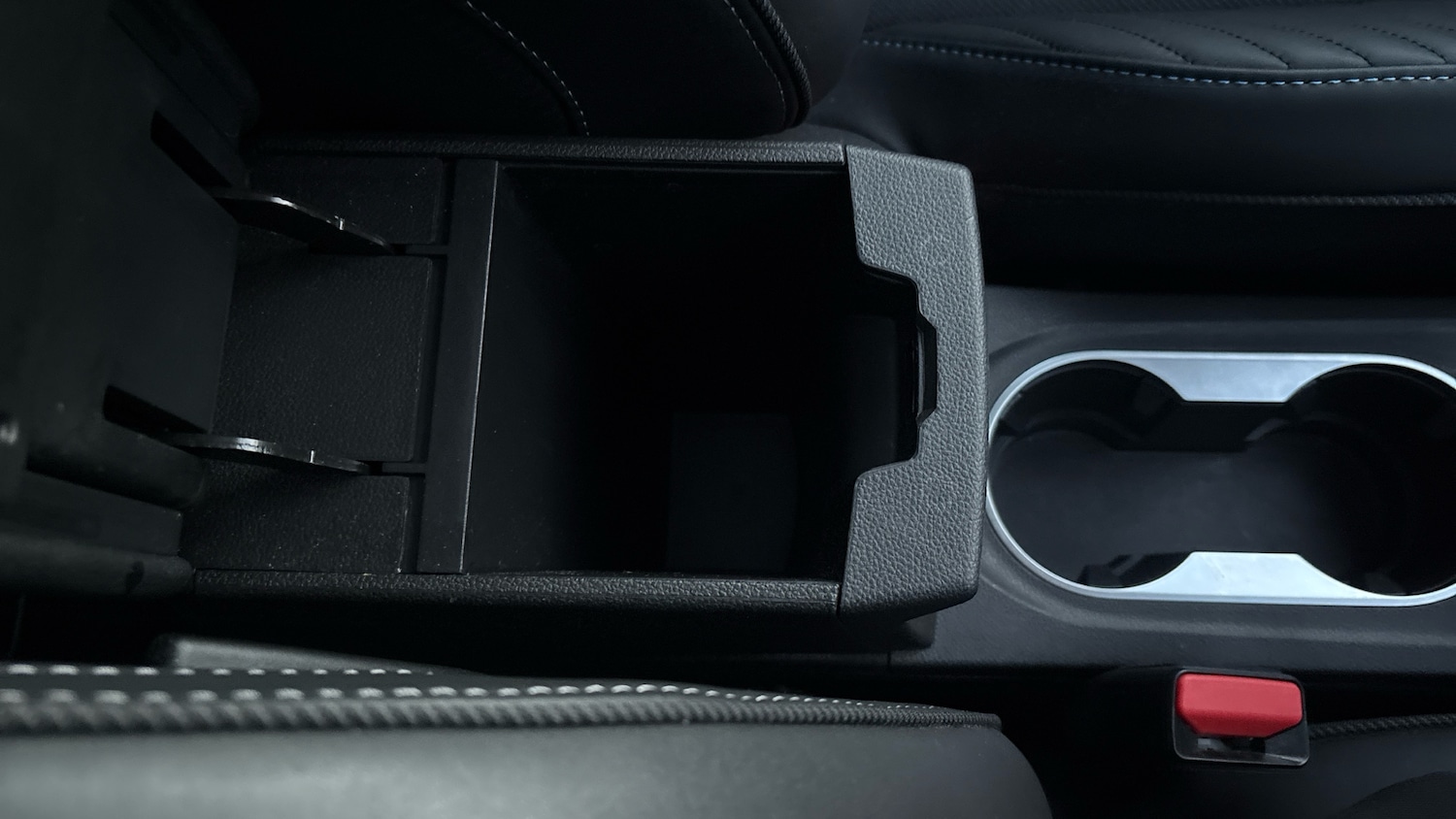 Used Renault Other 2024 for sale - 77236993: Photo 40