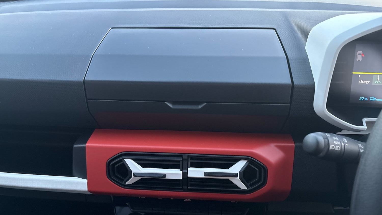 Used Dacia Spring 2025 for sale - 77159109: Photo 12