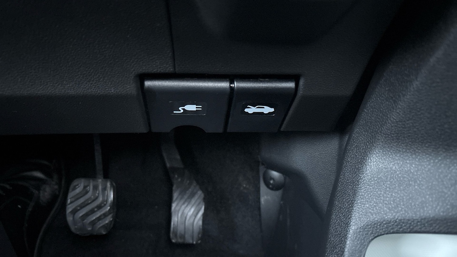 Used Dacia Spring 2025 for sale - 77159109: Photo 24