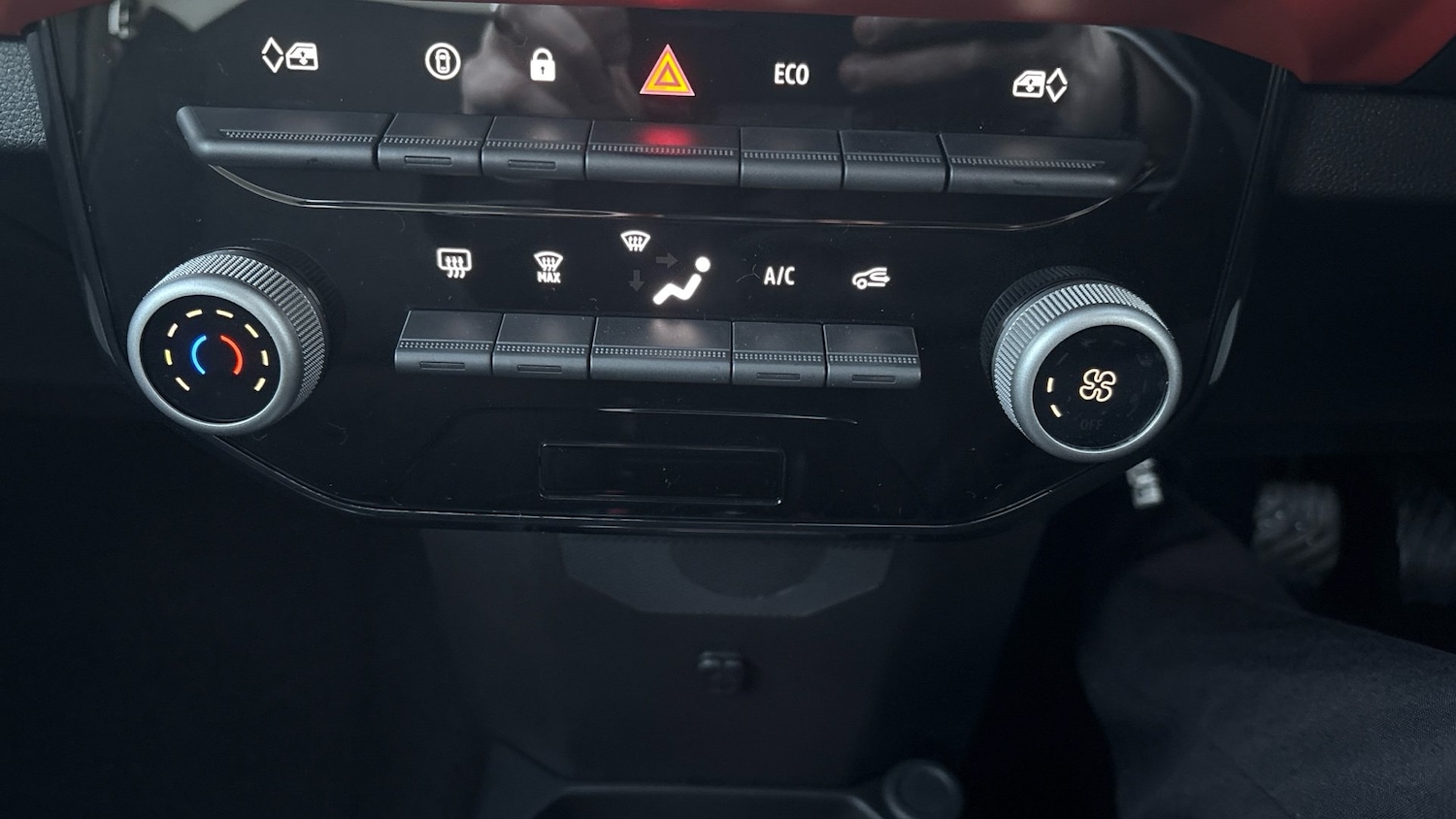 Used Dacia Spring 2025 for sale - 77159109: Photo 26