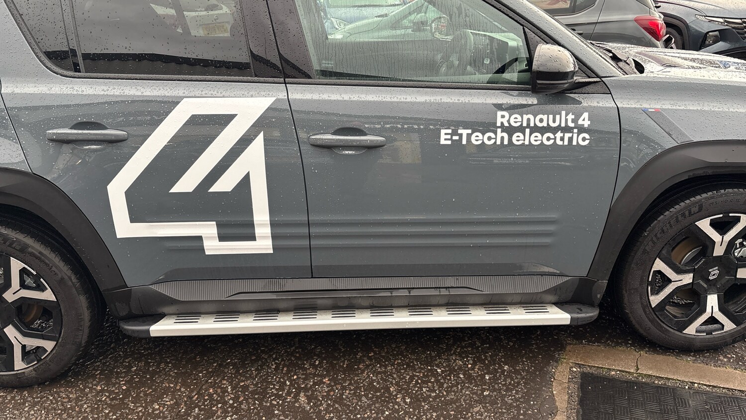 Used Renault 4 2025 for sale - 76891591: Photo 41