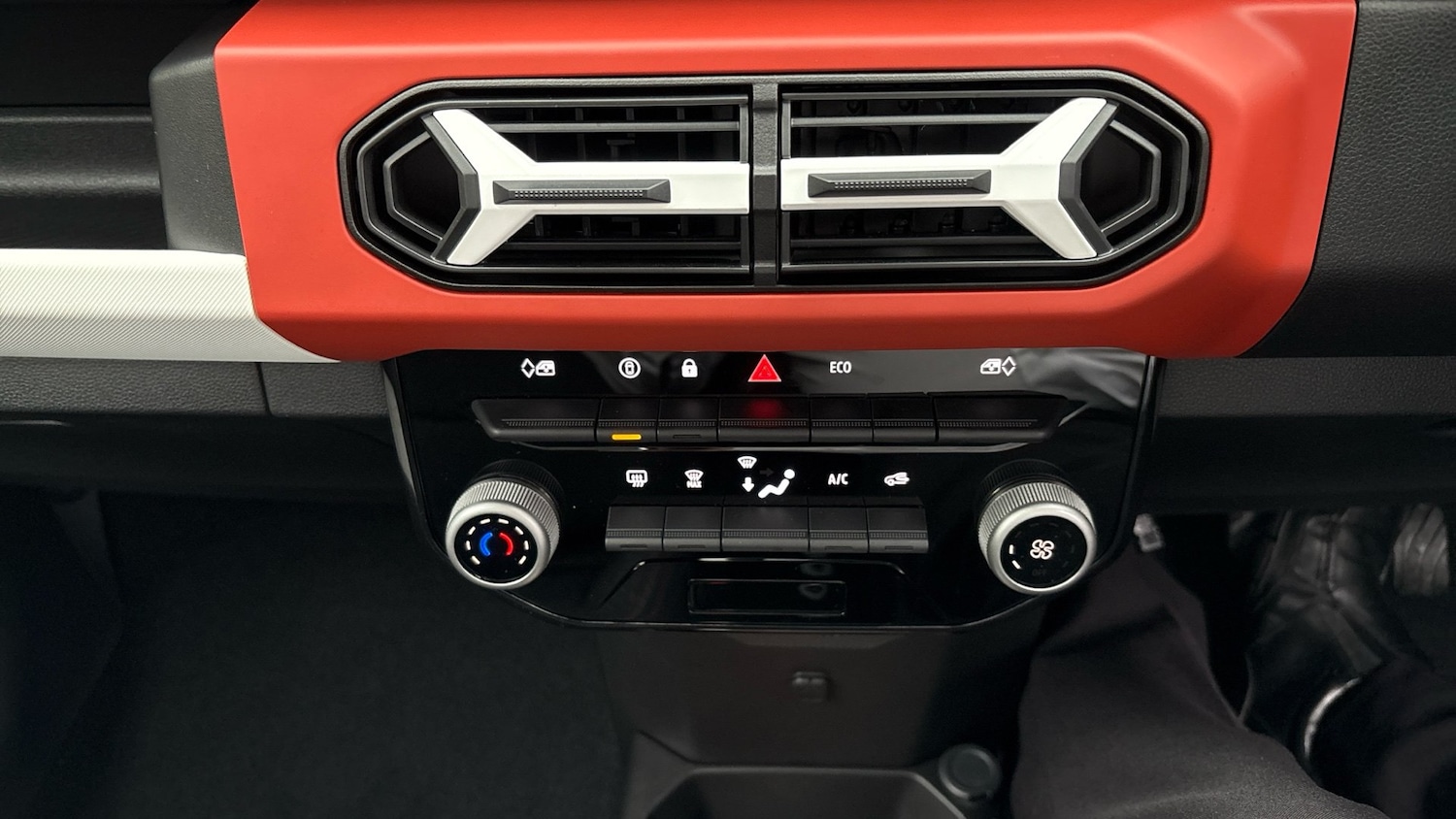 Used Dacia Spring 2025 for sale - 76193774: Photo 33