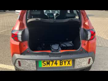 Used Dacia Spring 2024 for sale - 74076106: Photo