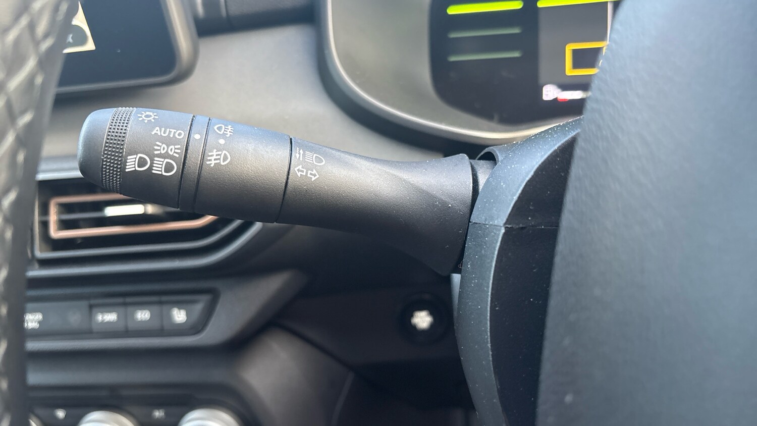 Used Dacia Jogger 2025 for sale - 77898736: Photo 27