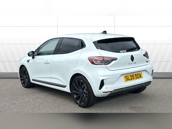 Used Renault Clio 2025 for sale - 75702950: Photo