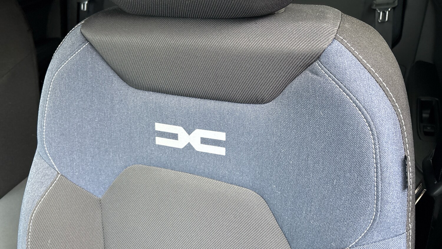 Used Dacia Duster 2025 for sale - 78039186: Photo 37