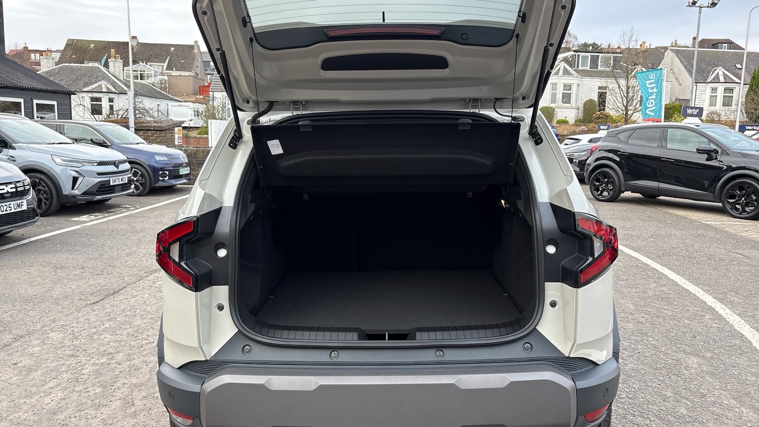 Used Dacia Duster 2025 for sale - 78039186: Photo 4