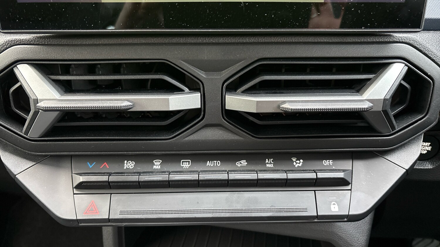 Used Dacia Duster 2025 for sale - 78039186: Photo 48