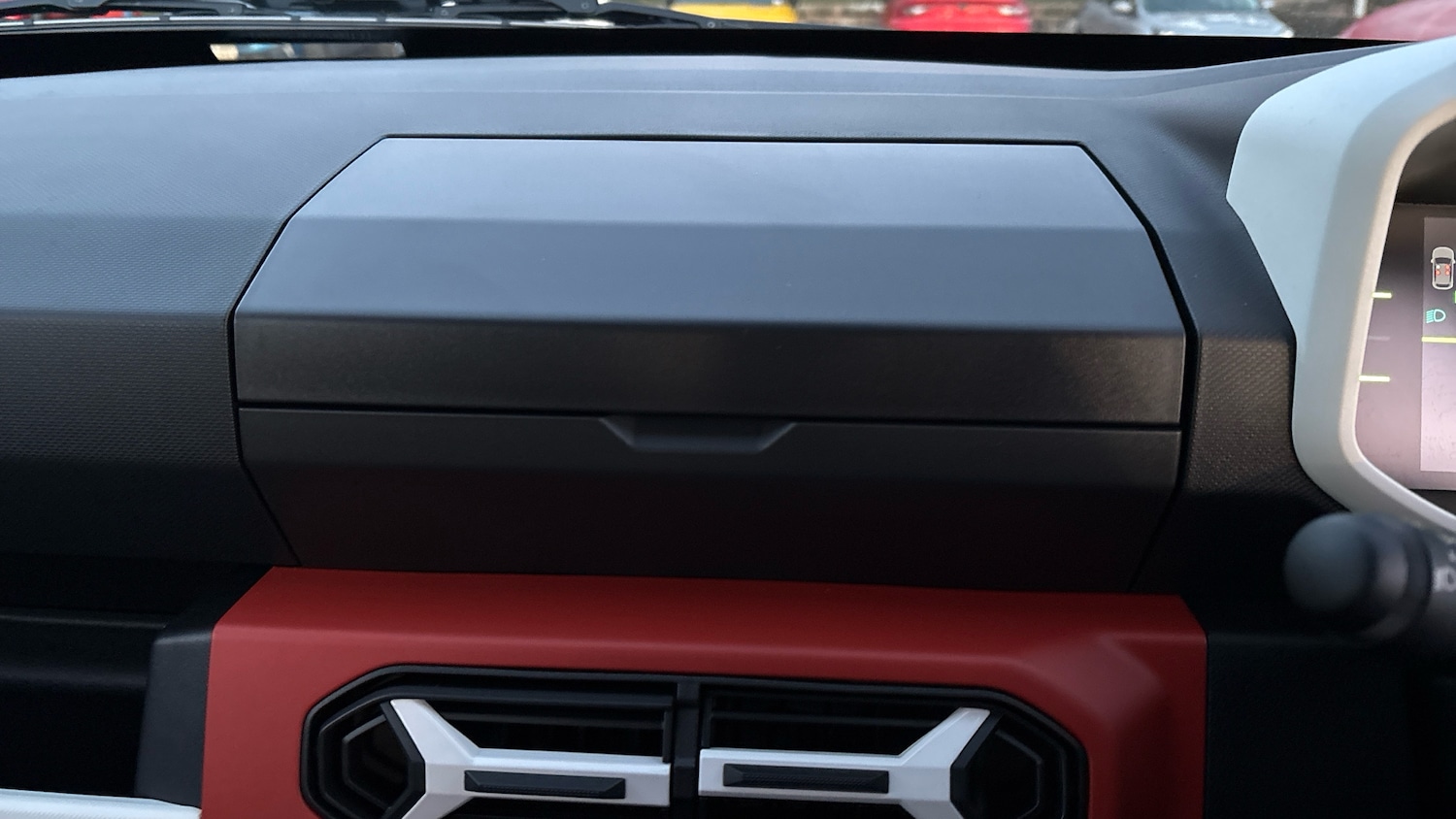 Used Dacia Spring 2025 for sale - 77351103: Photo 12