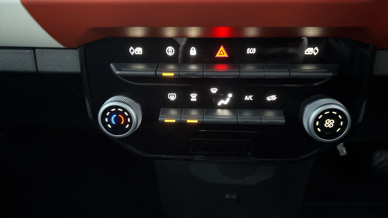 Used Dacia Spring 2025 for sale - 77351103: Photo 23