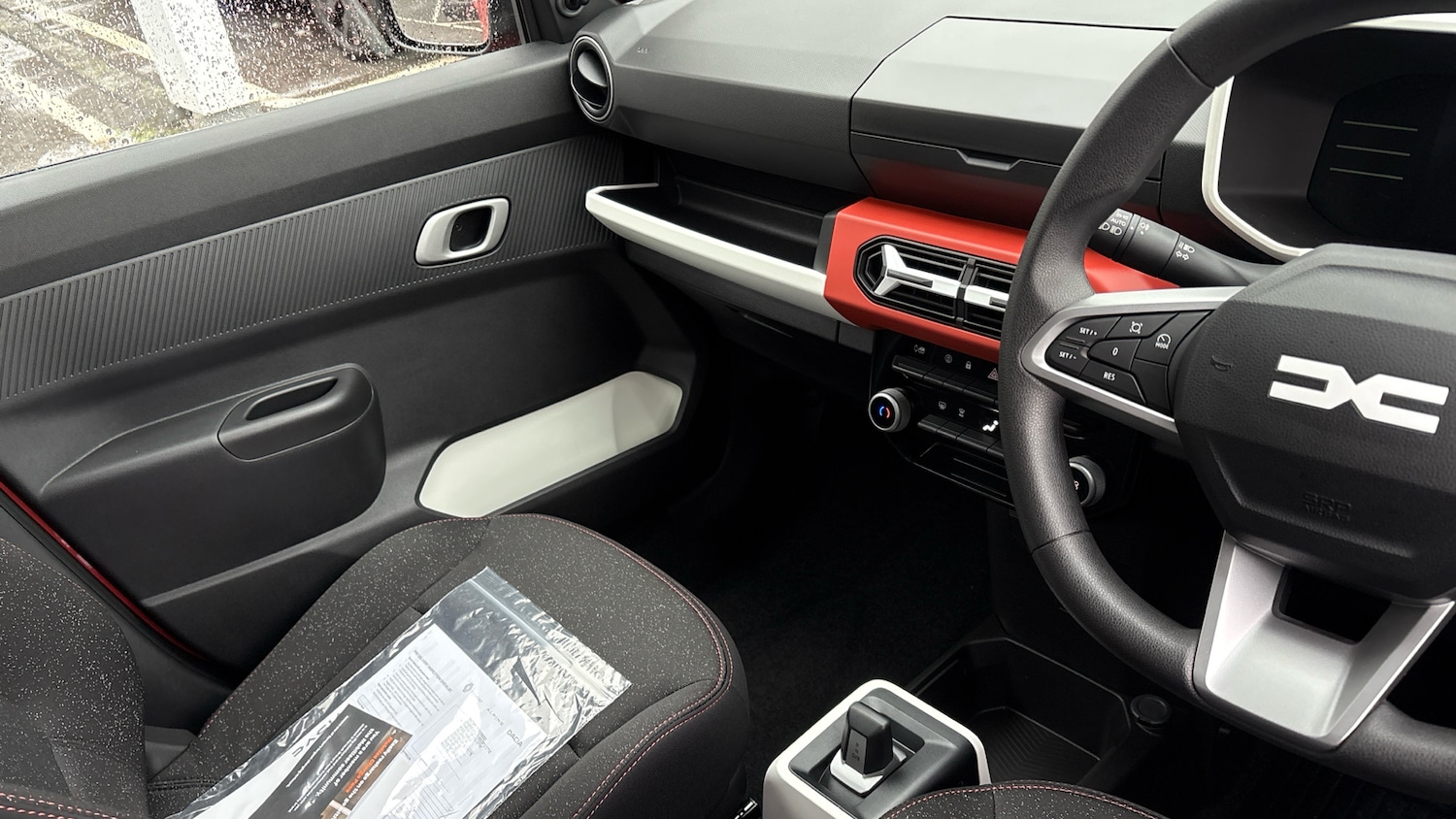 Used Dacia Spring 2025 for sale - 77159115: Photo 14