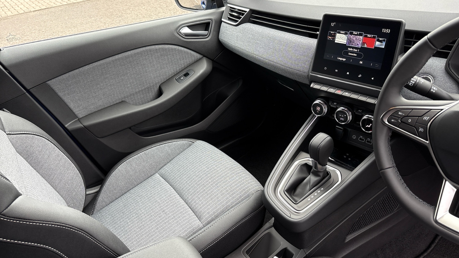 Used Renault Clio 2025 for sale - 76218669: Photo 14