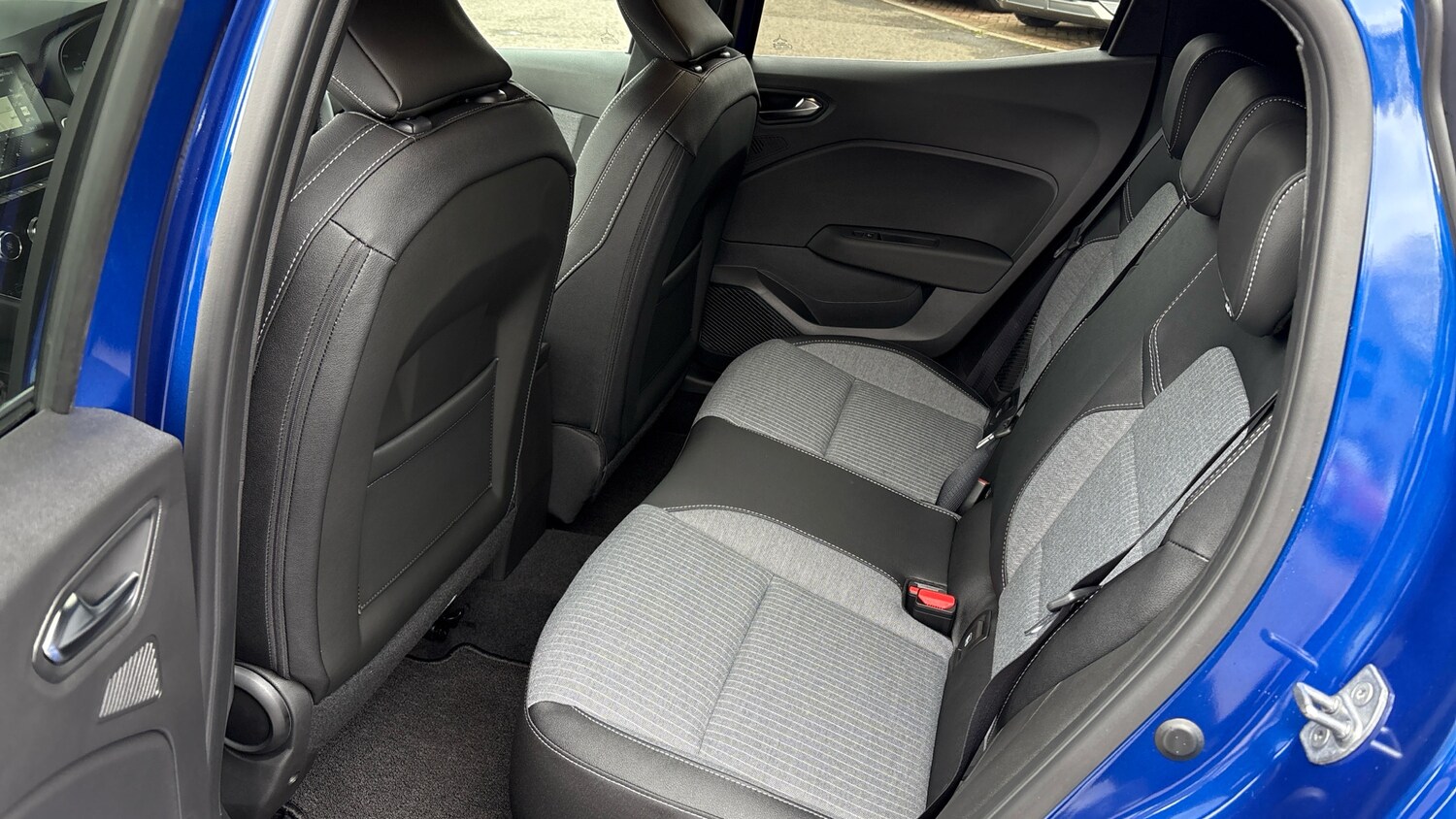 Used Renault Clio 2025 for sale - 76218669: Photo 16